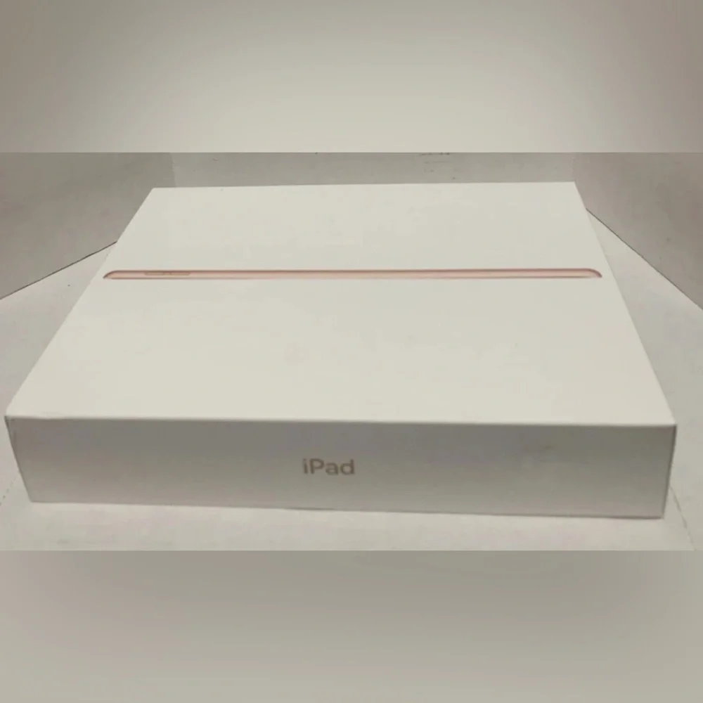 Apple iPad 32gb 7th gen gold EMPTY box only